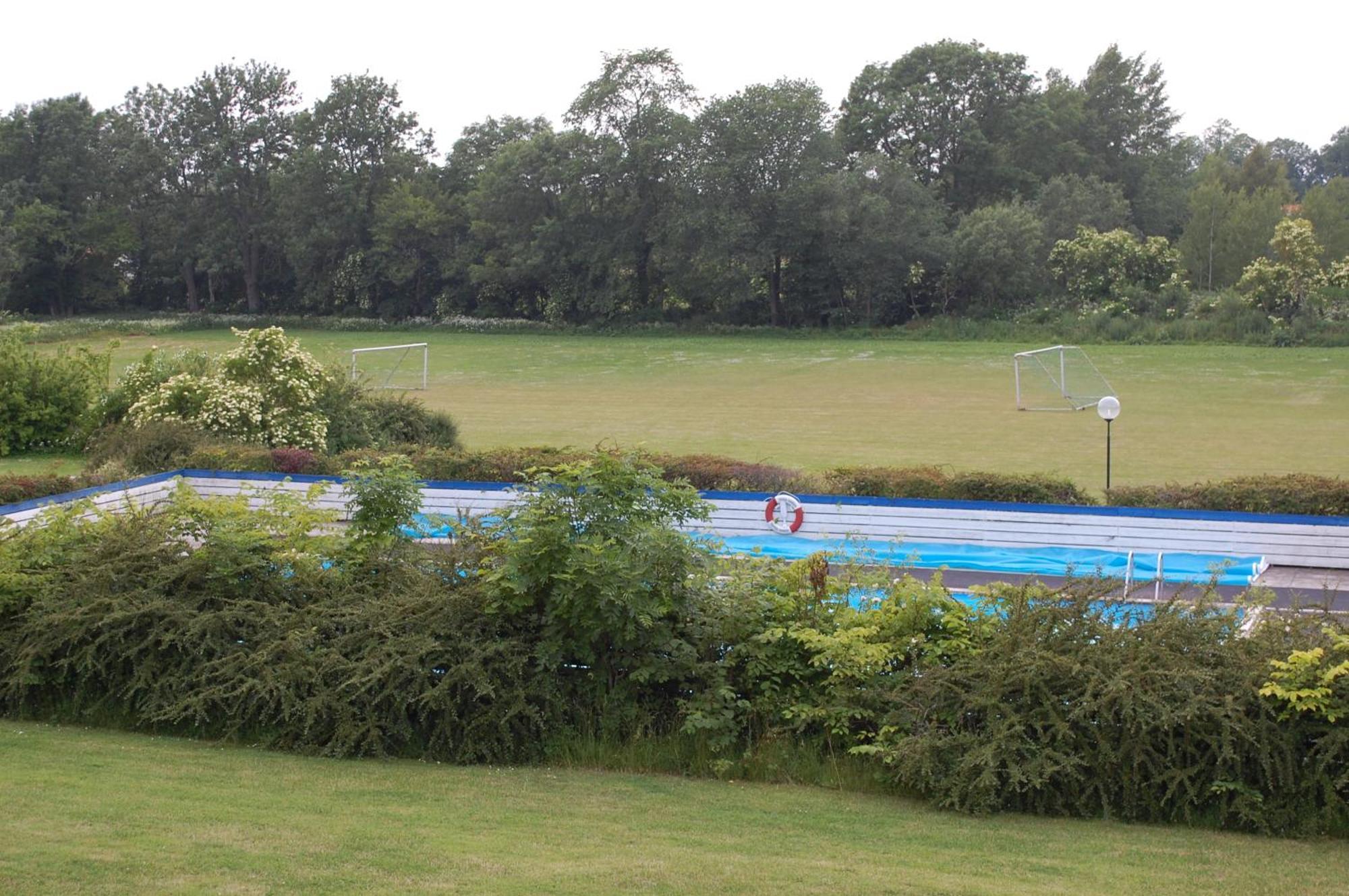 Allégården Kastlösa Vandrarhem Esterno foto